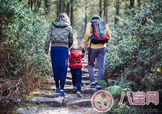 國慶爬山怎么樣 正確爬山的爬山姿勢技巧 國慶爬山怎么樣 正確爬山的爬山姿勢技巧