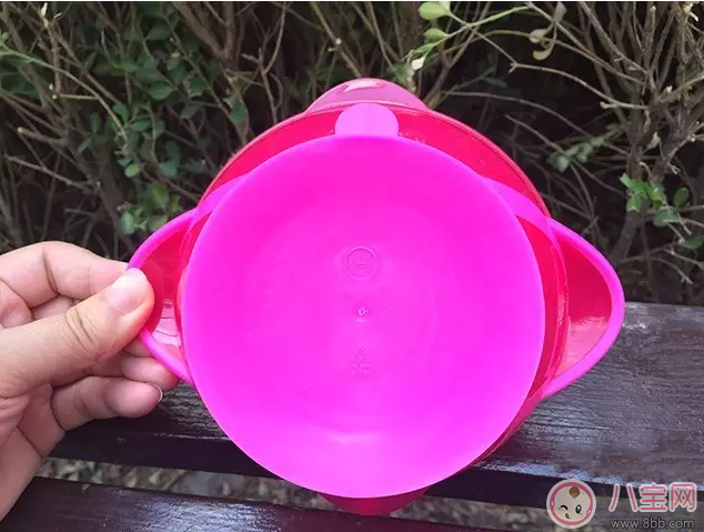 nuby吸盤(pán)碗好用嗎 nuby吸盤(pán)碗真的不會(huì)掉嗎