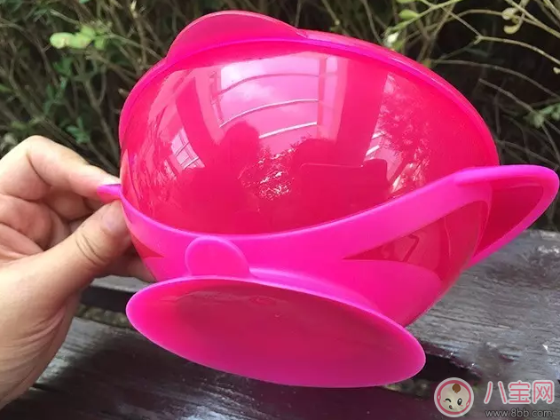 nuby吸盤(pán)碗好用嗎 nuby吸盤(pán)碗真的不會(huì)掉嗎