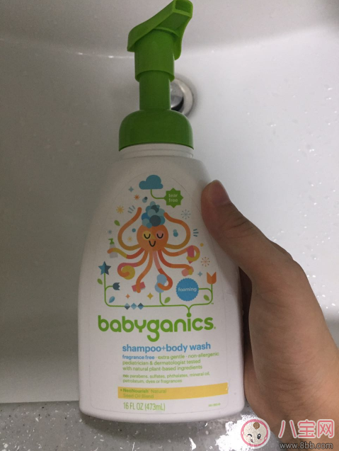 甘尼克嬰兒洗發沐浴露好不好 寶寶用甘尼克洗發沐浴露洗得干凈嗎