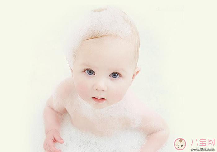 甘尼克嬰兒洗發沐浴露好不好 寶寶用甘尼克洗發沐浴露洗得干凈嗎