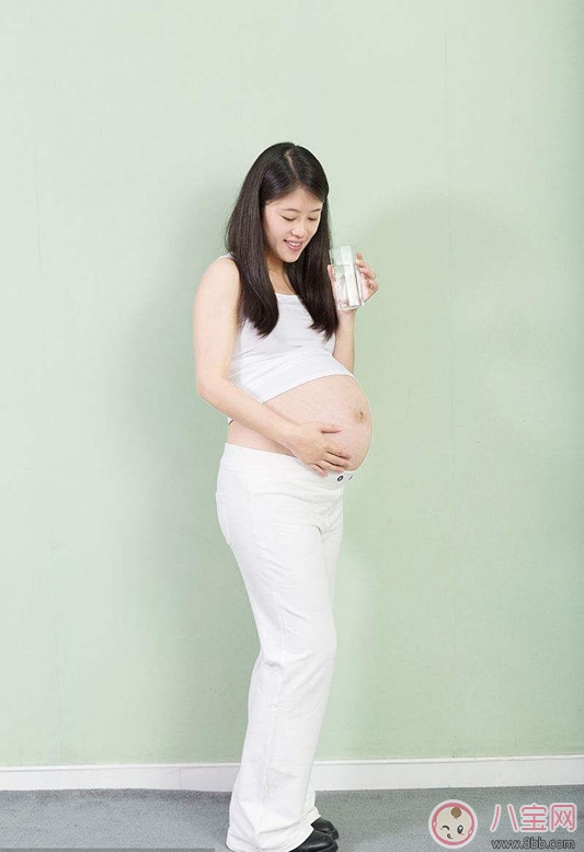 孕婦秋季如何選擇護膚品 孕婦皮膚保養(yǎng)怎么做 孕婦秋季如何選擇護膚品 孕婦皮膚保養(yǎng)怎么做