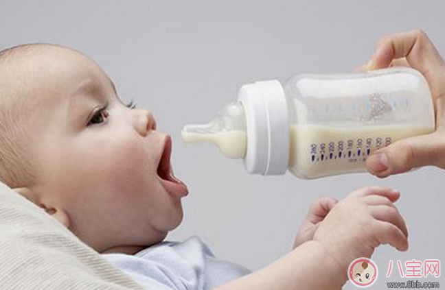 哺乳期來月經(jīng)什么時候斷奶 哺乳期來月經(jīng)應(yīng)該在多長時間內(nèi)主動斷奶