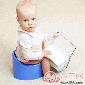 1歲多的小孩子怎么學(xué)會自己上廁所 寶寶訓(xùn)練如廁方法 1歲多的小孩子怎么學(xué)會自己上廁所 寶寶訓(xùn)練如廁方法