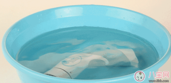 用什么清洗廚房不傷手 美國(guó)百得廚房清潔寶怎么樣 用什么清洗廚房不傷手 美國(guó)百得廚房清潔寶怎么樣