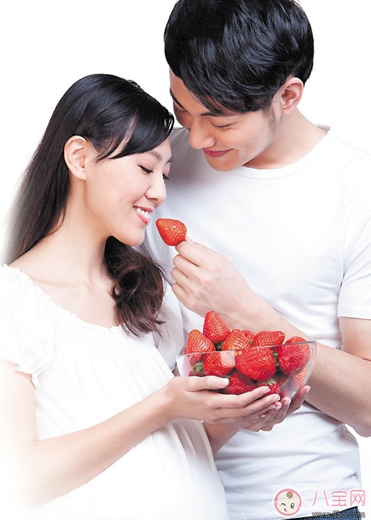 精子量少難懷孕怎么辦 哪些飲食可以提高睪丸素