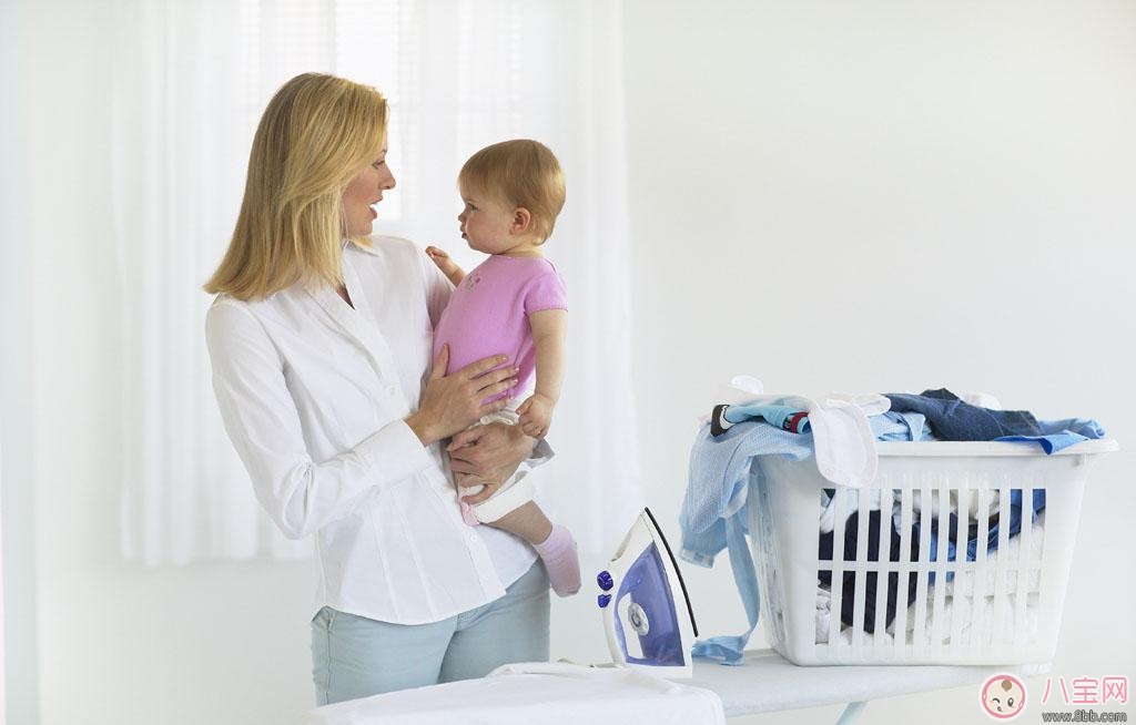寶寶太黏人怎么辦 為什么寶寶會(huì)黏人