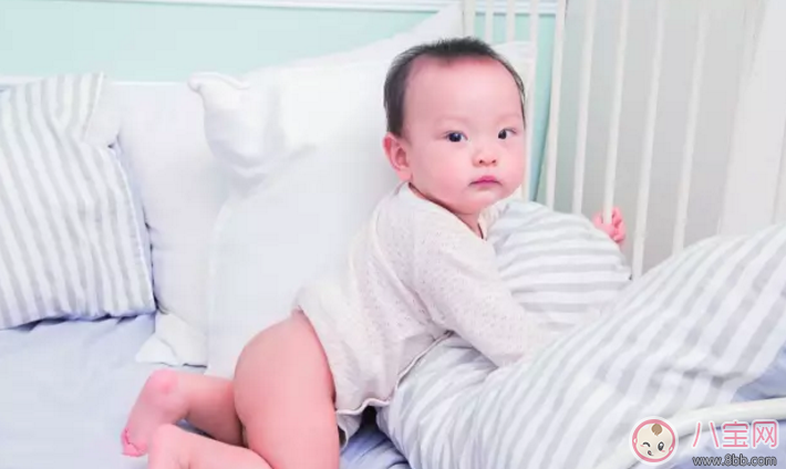 尿布和紙尿褲哪個更好 紙尿褲選擇標準什么樣的紙尿褲才是好紙尿褲