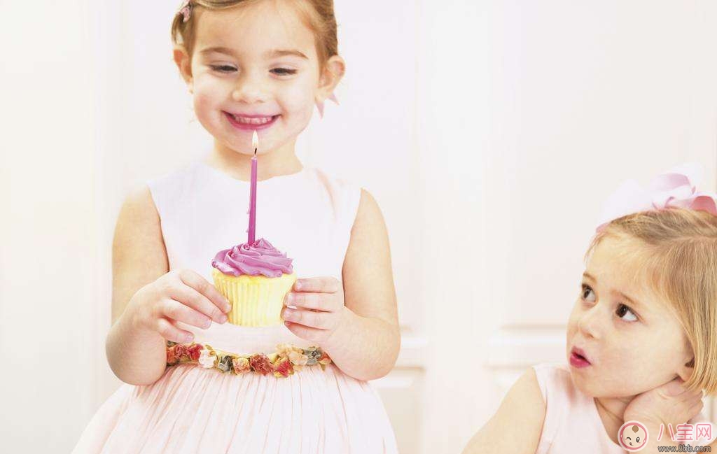 中秋節聚會如何讓寶寶正確的處理人際關系 怎么讓孩子人見人愛