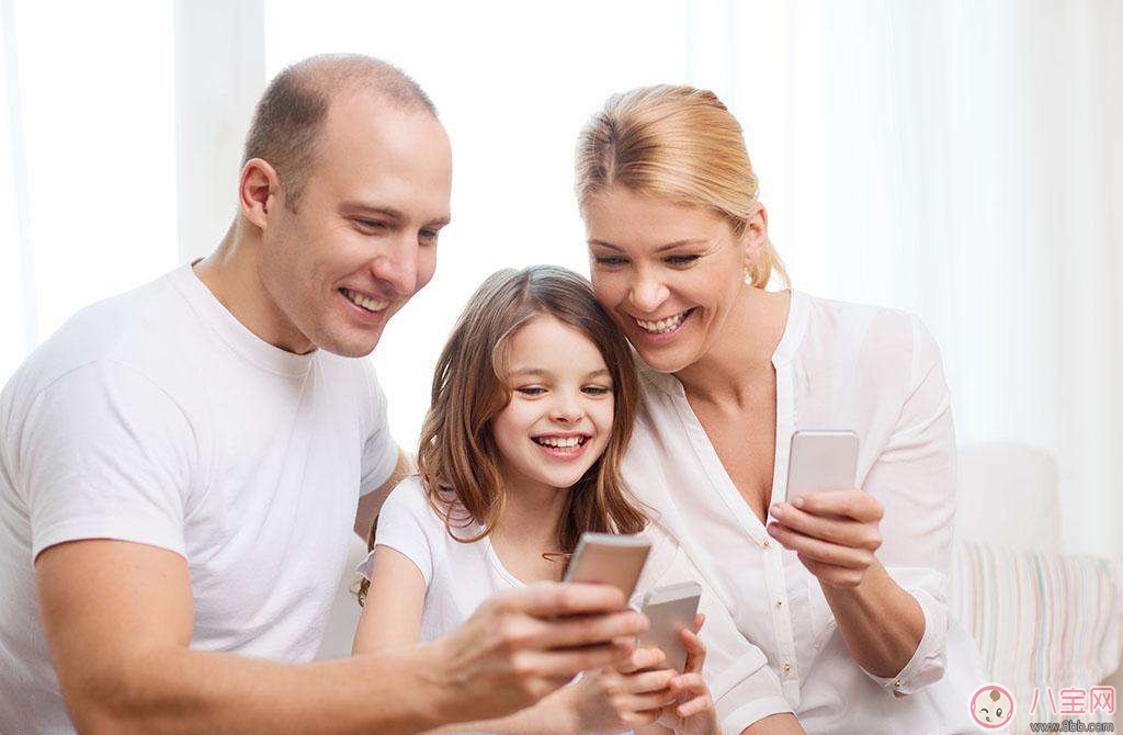 中秋節聚會如何讓寶寶正確的處理人際關系 怎么讓孩子人見人愛