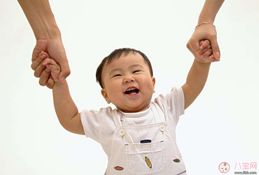 寶寶過度依賴家長好還是不好 寶寶過分依賴家長的表現