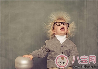 為什么秋季頭發容易靜電 如何應對頭發靜電問題