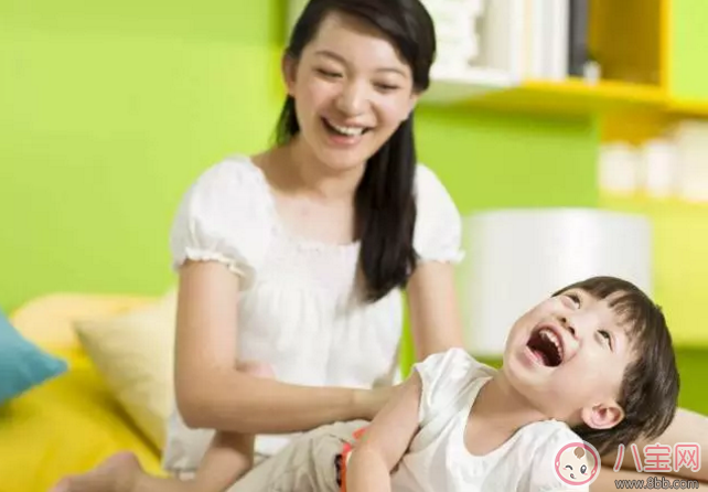 國慶出行孩子在車上很煩怎么辦 怎么讓堵車的時間過的飛快