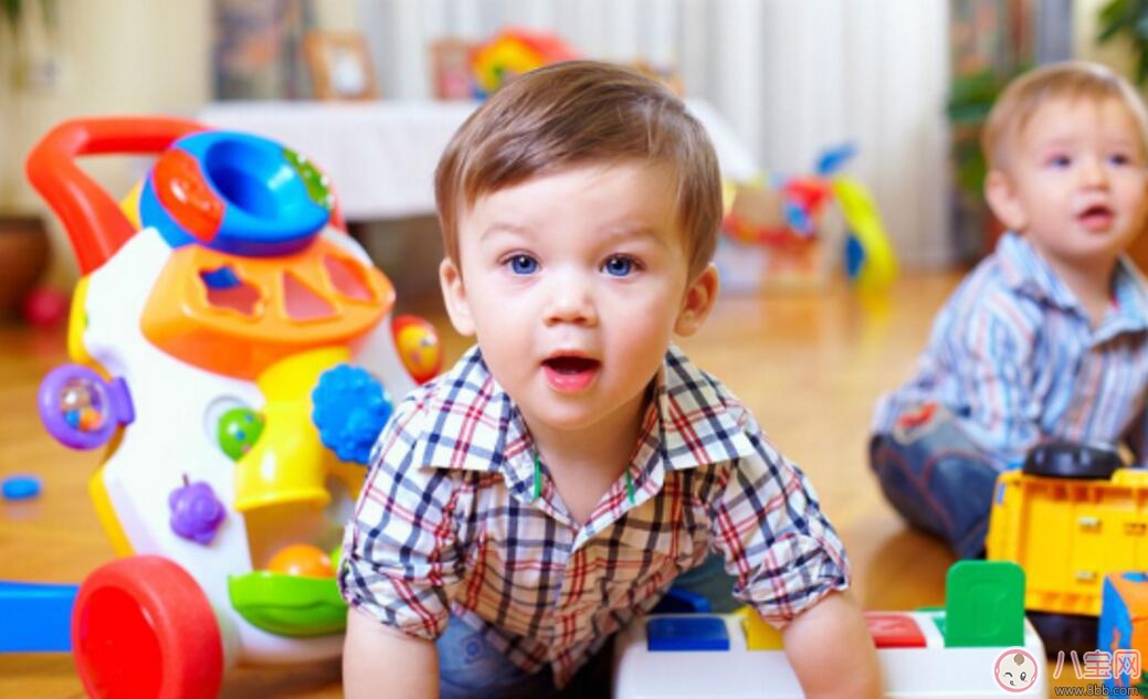 哪些物品能夠保護寶寶安全 家庭生活要給寶寶準備哪些東西 哪些物品能夠保護寶寶安全 家庭生活要給寶寶準備哪些東西