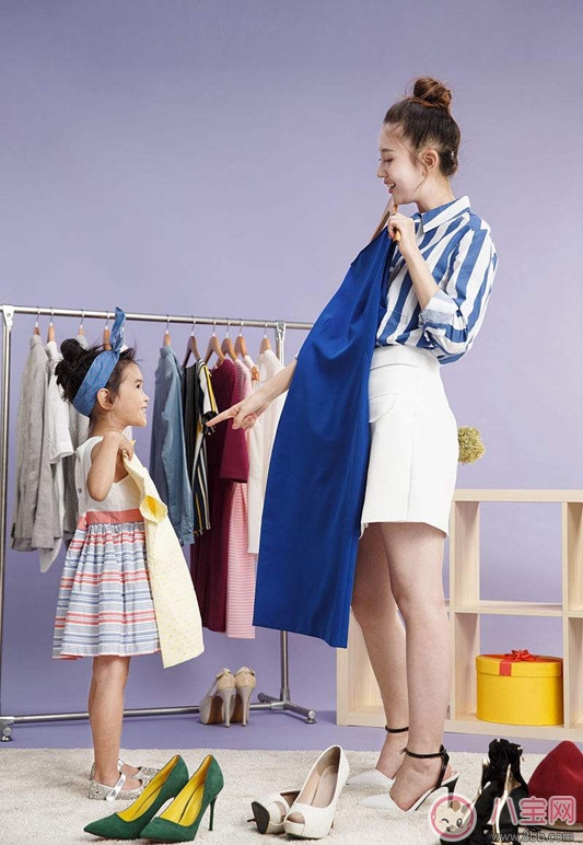 如何訓練孩子自己穿衣服 孩子學穿衣服能學到什么