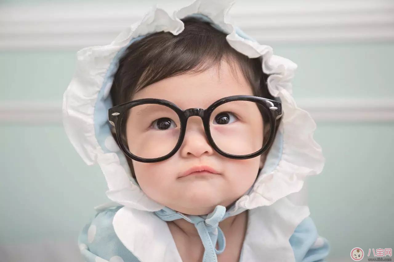 幼兒如何正確的用眼 預防孩子近視怎么做