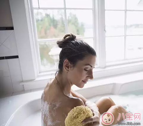 絲其樂沐浴海綿好不好 絲其樂沐浴海綿給寶寶洗澡怎么樣 絲其樂沐浴海綿好不好 絲其樂沐浴海綿給寶寶洗澡怎么樣