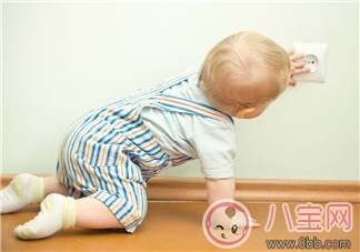 哪些跡象說明寶寶快會走路 幼兒學走路家長應該怎么做 哪些跡象說明寶寶快會走路 幼兒學走路家長應該怎么做