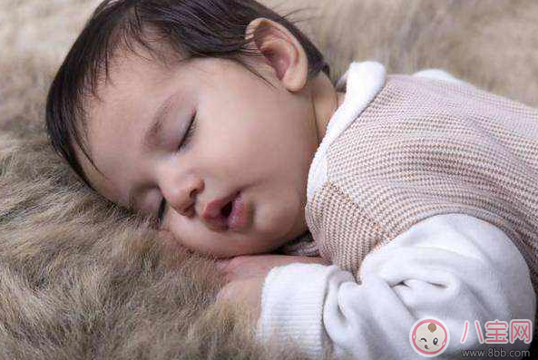孩子張嘴睡覺(jué)正常嗎 孩子張嘴睡覺(jué)有哪些壞處
