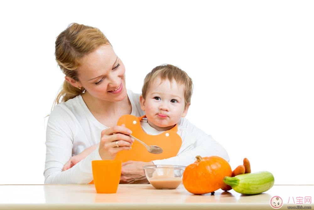 吃胡蘿卜就不會近視嗎 哪些營養素保護眼部健康