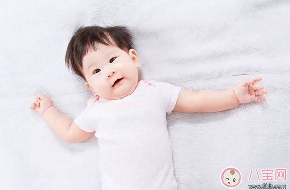 滿月寶寶體重沒達到標準怎么辦 滿月的寶寶體重不夠怎么給寶寶補身體