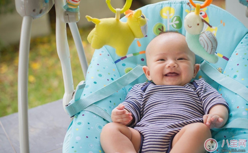 安撫寶寶搖晃好不好 搖晃會讓嬰兒頭部受傷嗎 安撫寶寶搖晃好不好 搖晃會讓嬰兒頭部受傷嗎