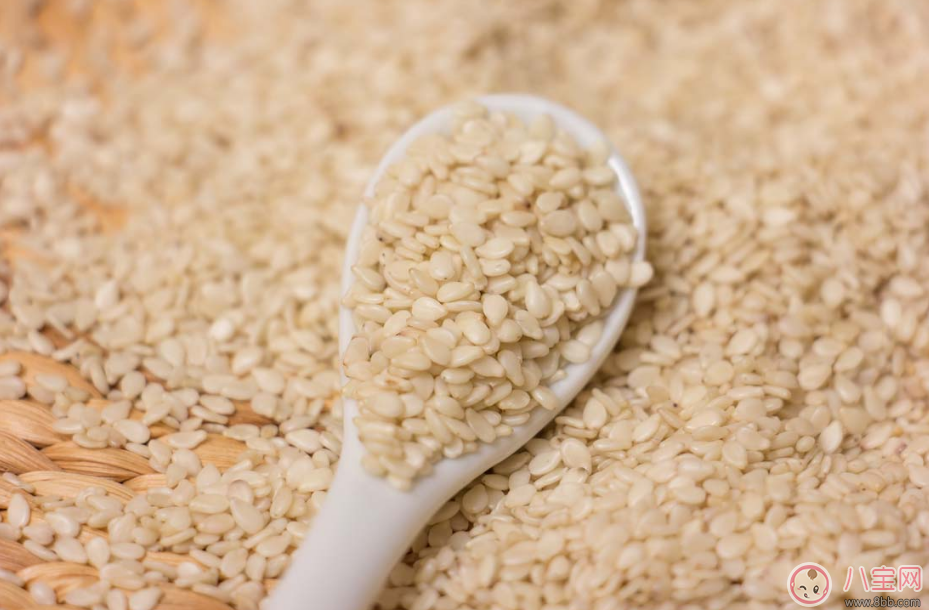 懷孕可以吃芝麻嗎 懷孕吃黑芝麻好還是白芝麻好