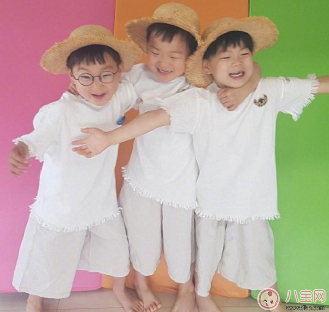 宋家三胞胎長大了是什么樣子 宋家三胞胎最新照片 宋家三胞胎長大了是什么樣子 宋家三胞胎最新照片