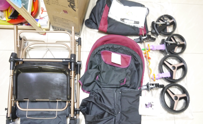 阿迪樂(lè)嬰兒車(chē)安裝步驟 阿迪樂(lè)高景觀嬰兒推車(chē)組裝圖解 阿迪樂(lè)嬰兒車(chē)安裝步驟 阿迪樂(lè)高景觀嬰兒推車(chē)組裝圖解