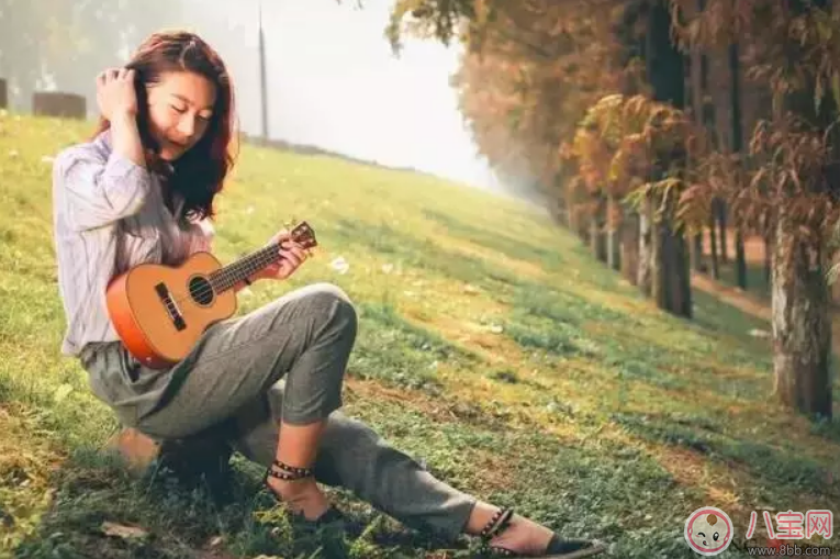 GEEK智能尤克里里寶寶用怎么樣 GEEK智能尤克里里自學效果怎么樣