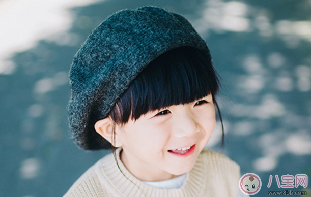 寶寶冬天帶什么帽子好看又保暖 ?3歲的寶寶冬天帶什么帽子合適 寶寶冬天帶什么帽子好看又保暖 ?3歲的寶寶冬天帶什么帽子合適