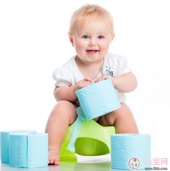 男寶寶隨地上廁所好不好 如廁訓(xùn)練什么時候開始比較好