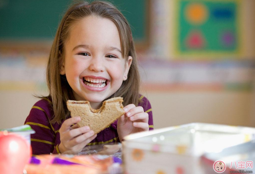 和婆婆帶孩子有分歧怎么辦 怎么化解媽媽和婆婆帶孩子的矛盾 和婆婆帶孩子有分歧怎么辦 怎么化解媽媽和婆婆帶孩子的矛盾