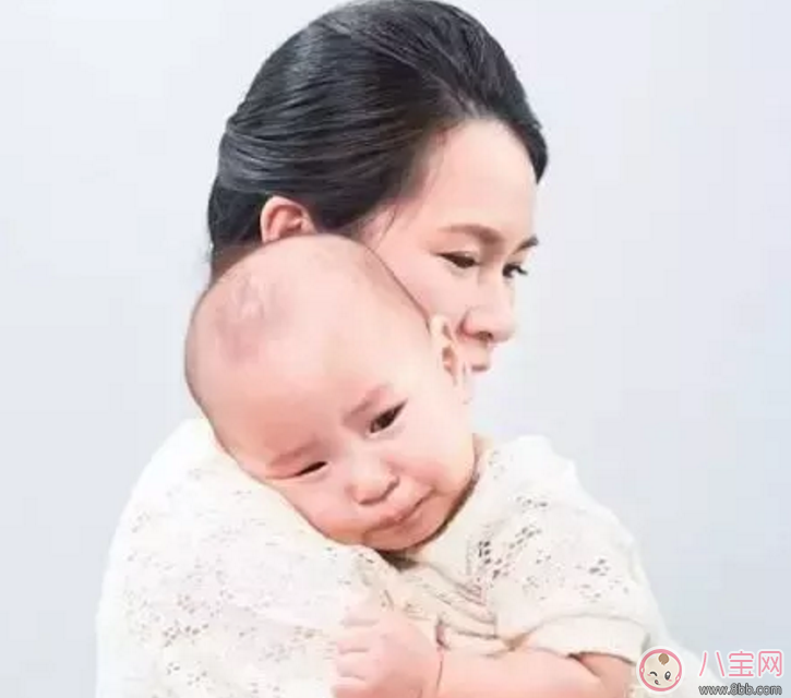 老人說嬰兒百天鬧是什么意思 嬰兒百天鬧有哪些原因