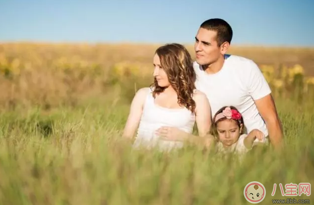 孩子突然不喜歡媽媽是怎么回事 為什么孩子突然只要爸爸不要媽媽 孩子突然不喜歡媽媽是怎么回事 為什么孩子突然只要爸爸不要媽媽