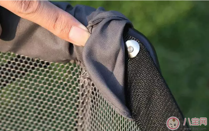 單獨帶娃如何保障寶寶安全 美國Summer infant便攜折疊游戲圍欄攜帶方便嗎 單獨帶娃如何保障寶寶安全 美國Summer infant便攜折疊游戲圍欄攜帶方便嗎