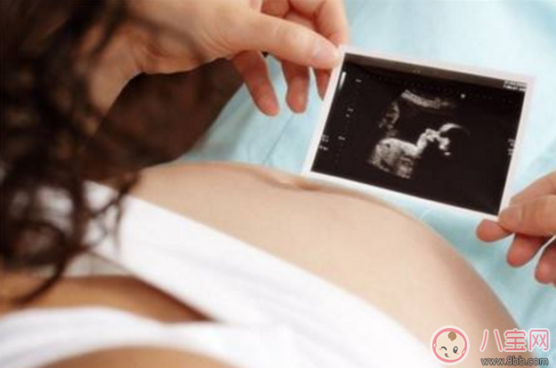 胎兒缺氧有哪些原因 胎寶寶胎心出現異常有哪些影響