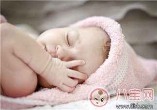 寶寶扁桃體發(fā)炎發(fā)燒不止怎么辦 扁桃體到底該不該切 寶寶扁桃體發(fā)炎發(fā)燒不止怎么辦 扁桃體到底該不該切