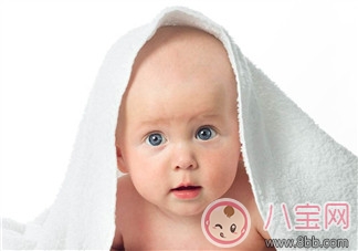 寶寶下巴有小疙瘩是痤瘡嗎 寶寶的痤瘡會持續多久