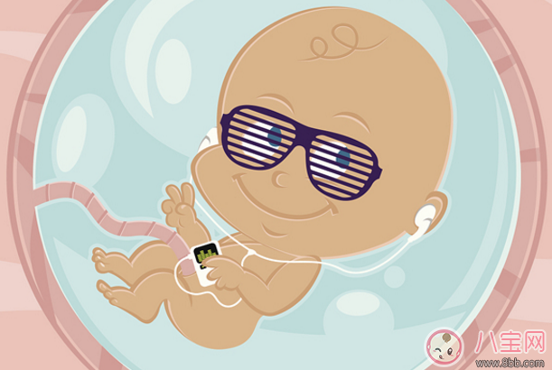 準媽媽睡覺的時候寶寶在干什么 胎寶寶在媽媽肚子里除了睡覺還做什么