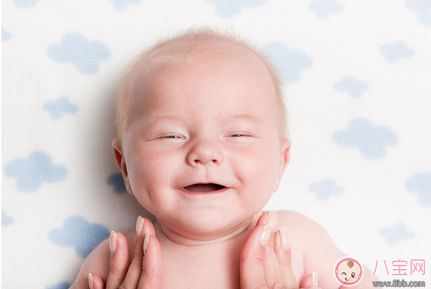 寶寶的脾氣真的是從娘胎里帶出來的嗎 寶寶在媽媽肚子里會做什么 寶寶的脾氣真的是從娘胎里帶出來的嗎 寶寶在媽媽肚子里會做什么