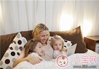 怎么選擇合適的睡前故事 如何給孩子睡前說故事