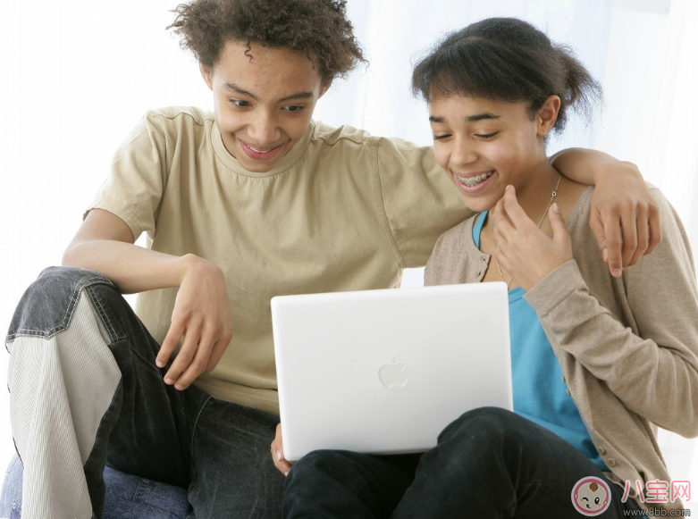 如何讓孩子養(yǎng)成良好的閱讀習慣 孩子愛閱讀的習慣怎么培養(yǎng)