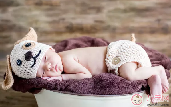 胎寶寶一天要睡多久 寶寶睡眠時(shí)間表