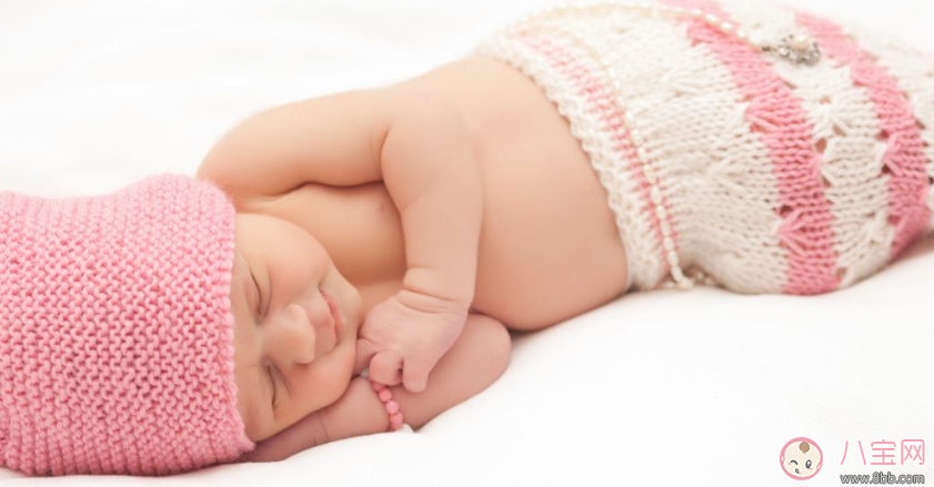 寶寶每天醒的太早怎么辦 怎么讓寶寶睡得久一點