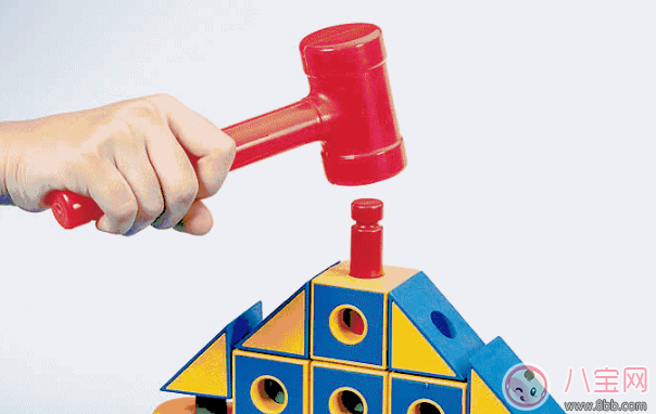 好動的寶寶動手能力強是真的嗎 怎么鍛煉好動寶寶的動手能力