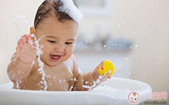 寶寶在睡覺(jué)之前要做什么 怎么讓寶寶睡覺(jué)有安全感