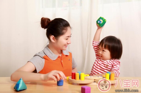 孩子什么時候脫盲比較好 是不是越早學(xué)習(xí)就越好 孩子什么時候脫盲比較好 是不是越早學(xué)習(xí)就越好