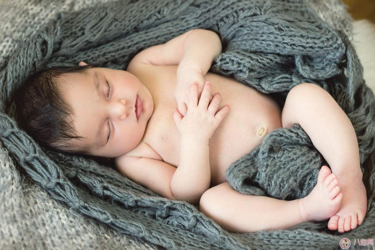 冬季寶寶應該午睡嗎 寶寶白天睡覺怎么保證安全 冬季寶寶應該午睡嗎 寶寶白天睡覺怎么保證安全