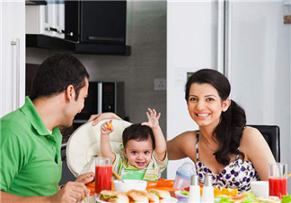 冬天如何給孩子準備營養(yǎng)快捷的早餐 哪些食物冬天寶寶不能吃